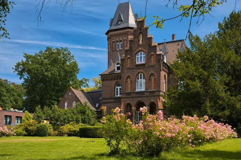 Phönix Tagespflege & Pflegedienst – Tagespflege in Tagespflege in Ludwigshafen am Rhein