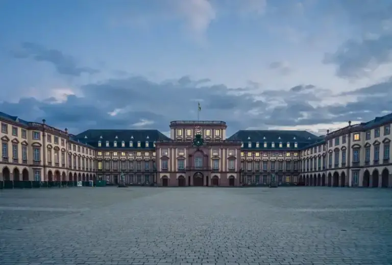 Roll In e. V. Tagespflege in Mannheim – Tagespflege in Tagespflege in Mannheim